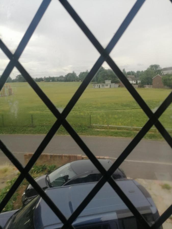 23 Crowhurst Way أوربنغتون المظهر الخارجي الصورة